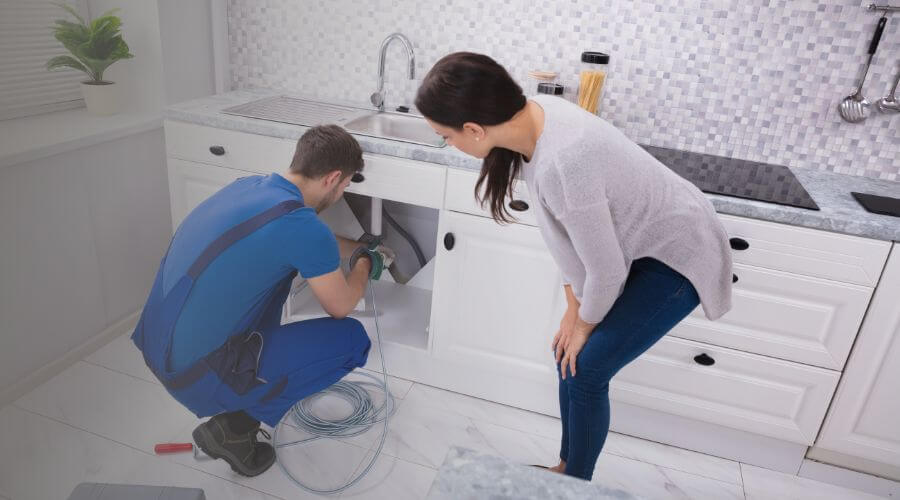 Expert burst pipe repair services in Gratiot, OH